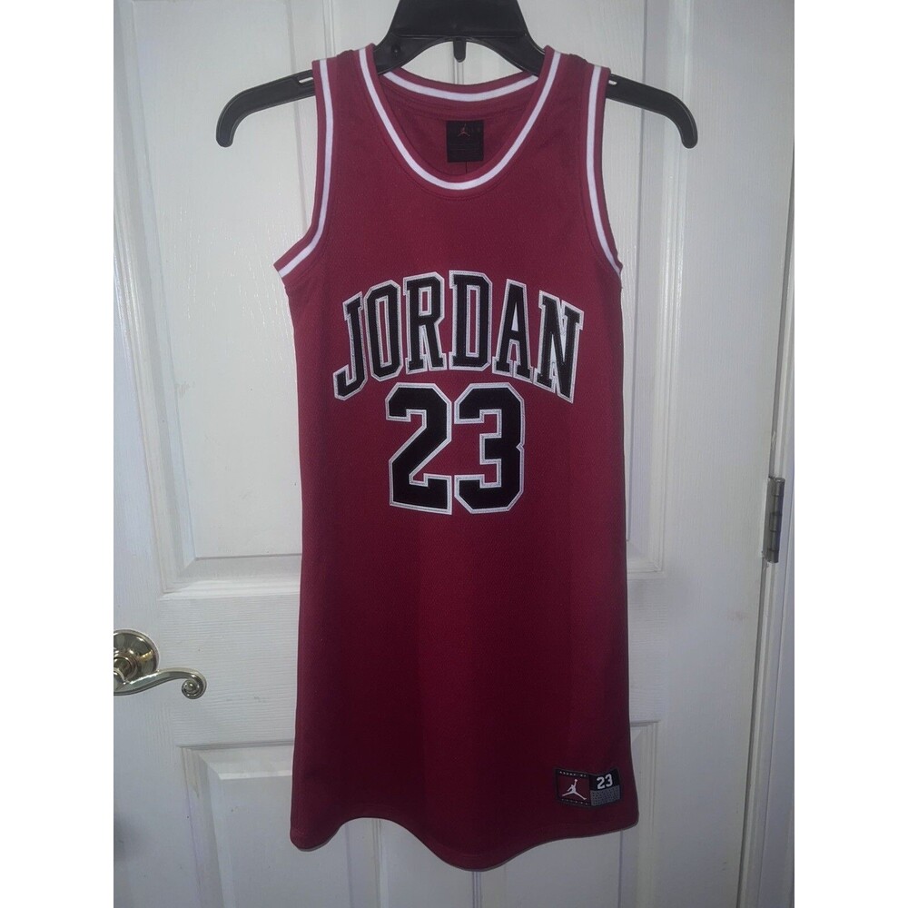 GIRLS (10/12) JORDAN GYM RED JERSEY NWT